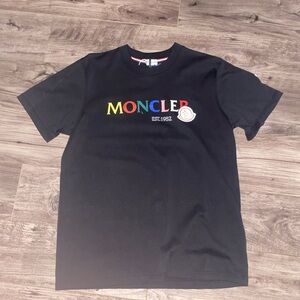 Brand new moncler tshirt size large